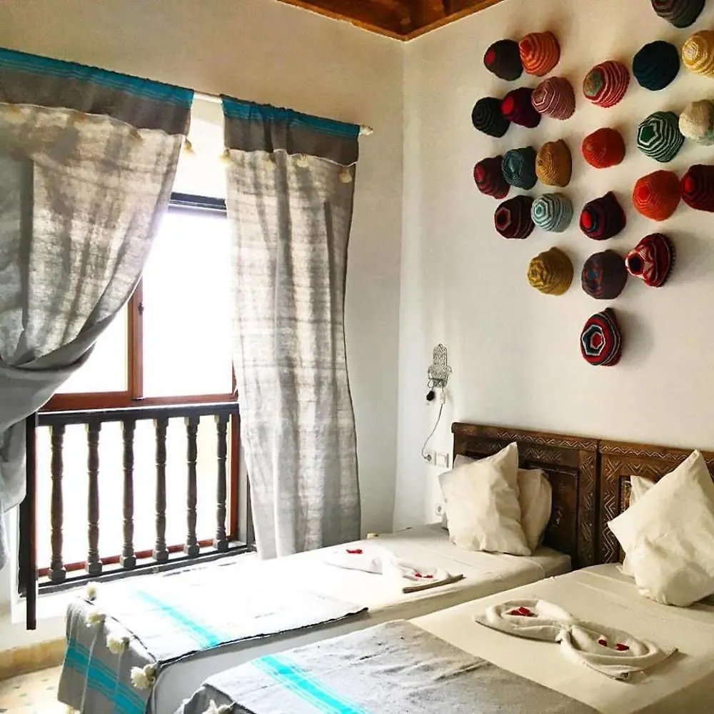 Riad Inna & Watersports Center Essaouira 3*,